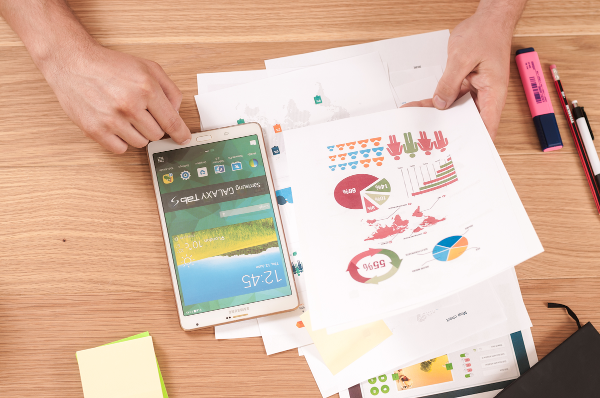 Calendar used to plan a payday loan repayment date