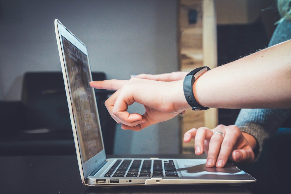 San Francisco borrower applying online